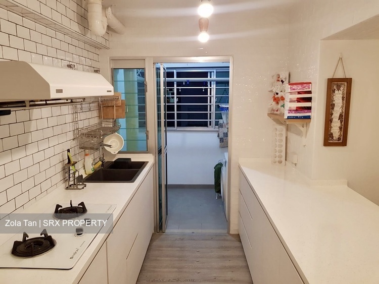 Blk 426D Yishun Avenue 11 (Yishun), HDB 5 Rooms #235641781